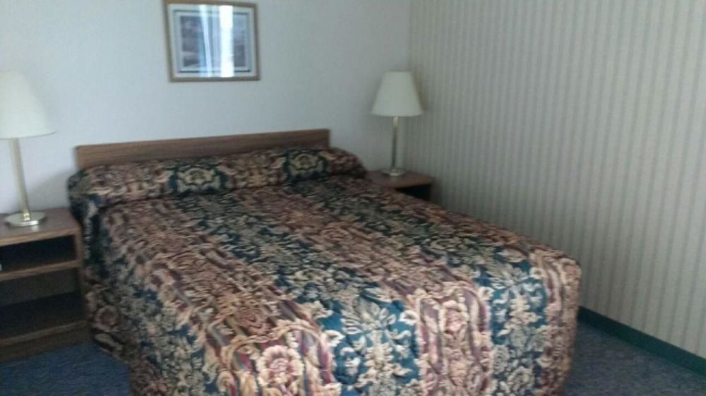 อีโคโน ลอดจ์ แวลเลย์ซิตี้ Hotel Valley City ภายนอก รูปภาพ